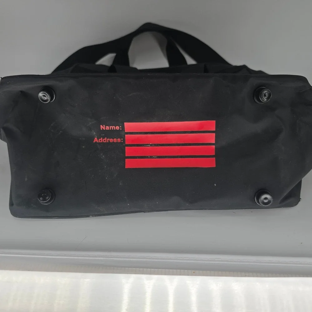Vintage Globus Black Travel Bag Messenger Shoulder Carry On Red Logo PVC